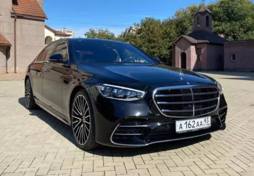 MERCEDES-BENZ S223